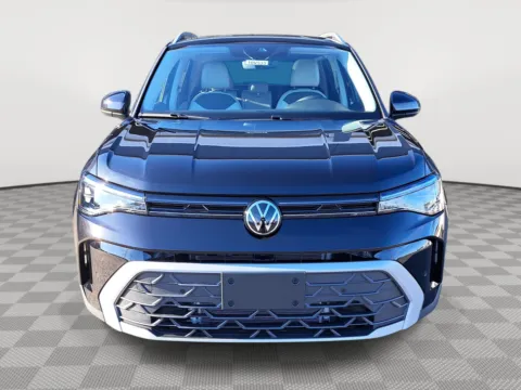 Another view of 2025 Volkswagen Taos SE for sale in Auburn, WA at Auburn Volkswagen