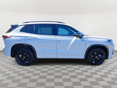 More photos of 2025 Volkswagen Tiguan SE R-Line Black at Auburn Volkswagen, WA