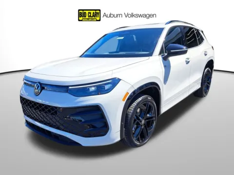 Beige 2025 Volkswagen Tiguan 2.0T SE R-Line Black for sale in Auburn, WA