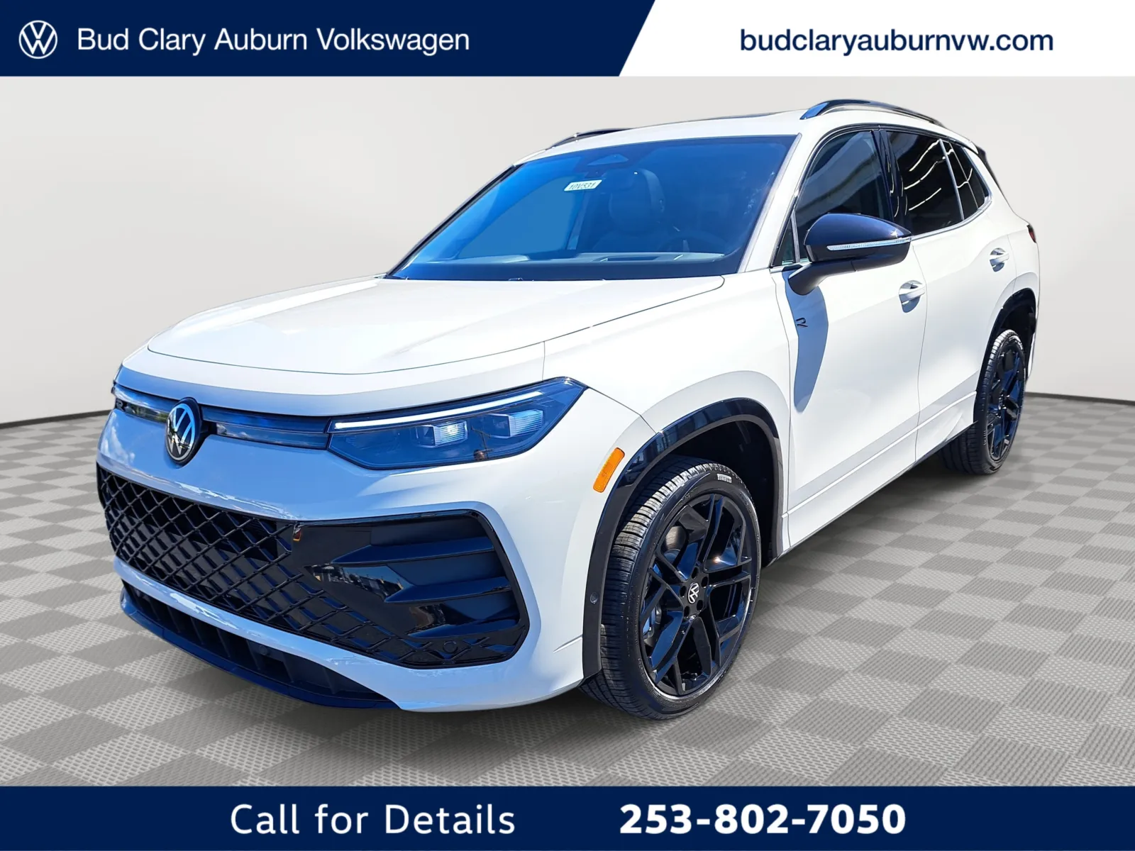 Beige 2025 Volkswagen Tiguan SE R-Line Black for sale in Auburn, WA