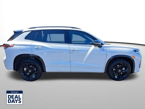 More photos of 2025 Volkswagen Tiguan 2.0T SE R-Line Black at Auburn Volkswagen, WA