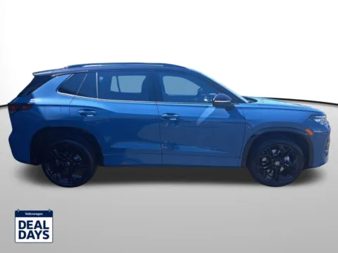 More photos of 2025 Volkswagen Tiguan 2.0T SE R-Line Black at Auburn Volkswagen, WA