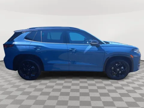 More photos of 2025 Volkswagen Tiguan SE R-Line Black at Auburn Volkswagen, WA