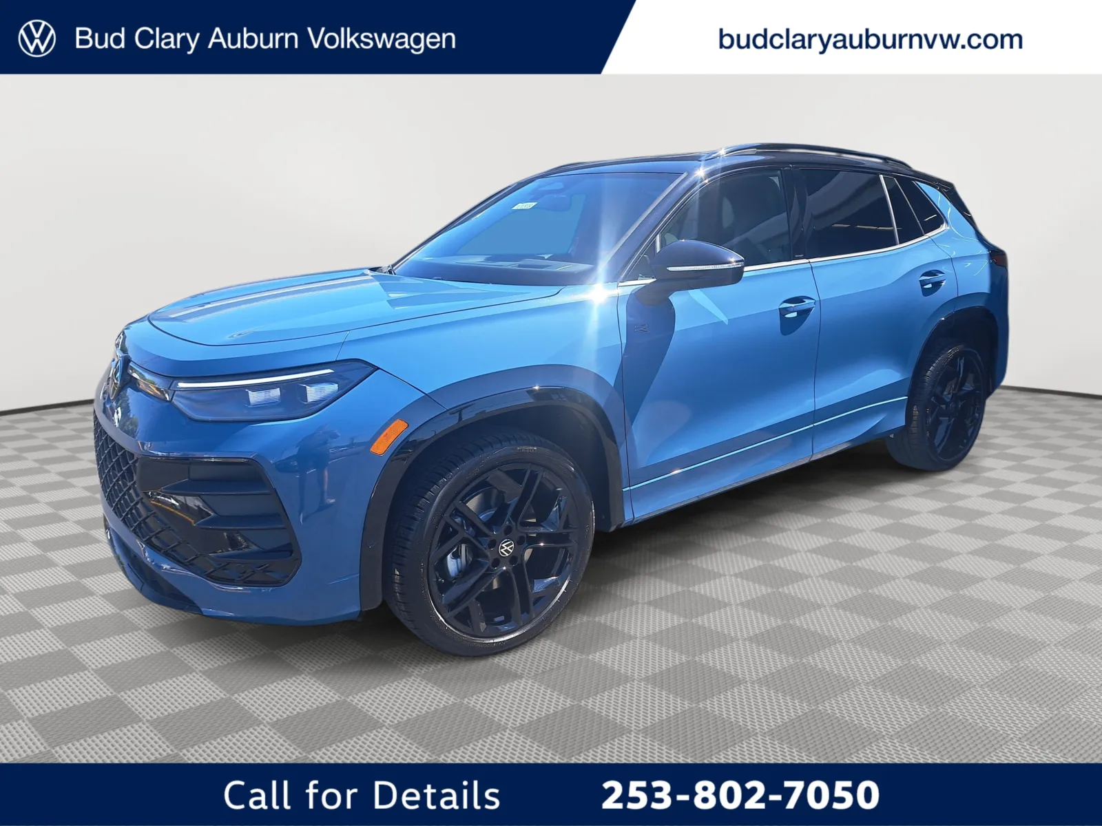 Blue 2025 Volkswagen Tiguan SE R-Line Black for sale in Auburn, WA