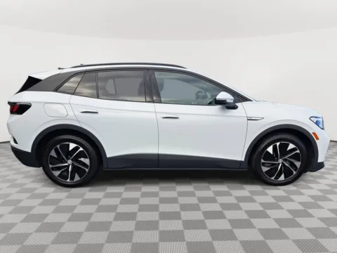 More photos of 2021 Volkswagen ID.4 Pro at Auburn Volkswagen, WA