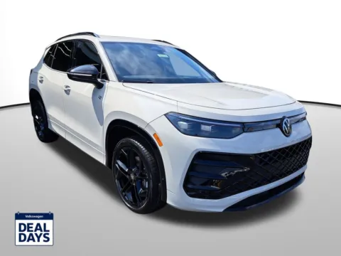 Another view of 2025 Volkswagen Tiguan 2.0T SE R-Line Black for sale in Auburn, WA at Auburn Volkswagen