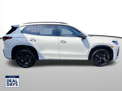 More photos of 2025 Volkswagen Tiguan 2.0T SE R-Line Black at Auburn Volkswagen, WA