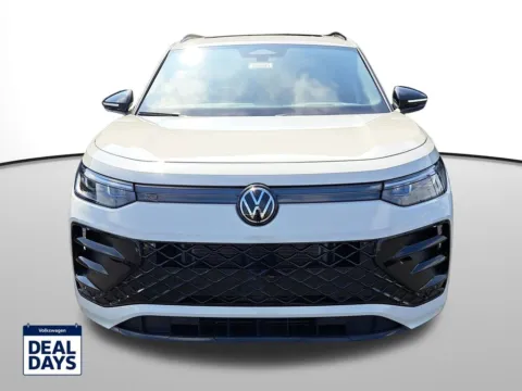 Photos of 2025 Volkswagen Tiguan 2.0T SE R-Line Black for sale in Auburn, WA at Auburn Volkswagen