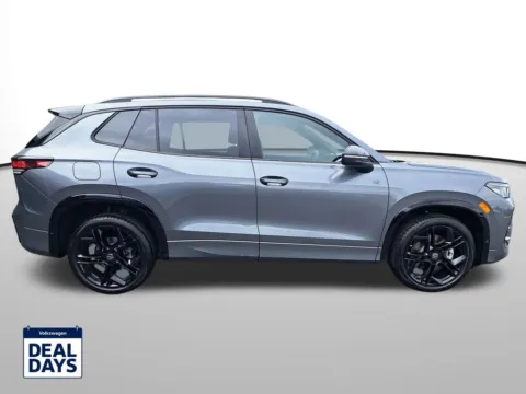 More photos of 2025 Volkswagen Tiguan 2.0T SE R-Line Black at Auburn Volkswagen, WA