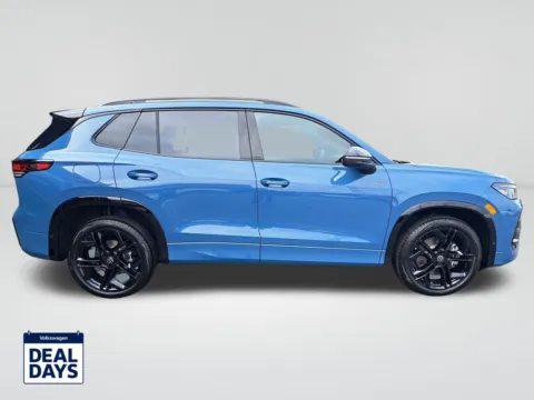 More photos of 2025 Volkswagen Tiguan 2.0T SE R-Line Black at Auburn Volkswagen, WA