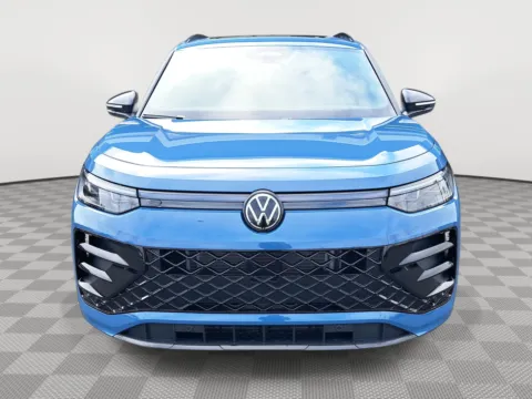 Another view of 2025 Volkswagen Tiguan SE R-Line Black for sale in Auburn, WA at Auburn Volkswagen