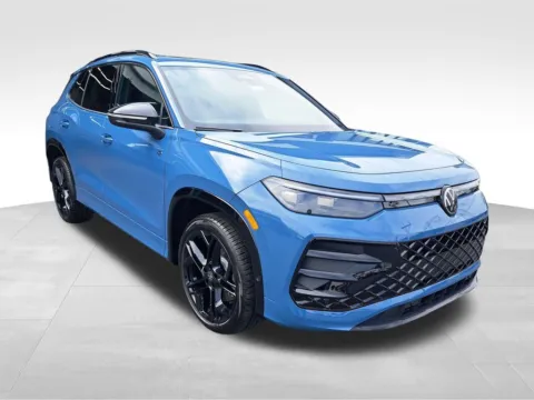 Another view of 2025 Volkswagen Tiguan 2.0T SE R-Line Black for sale in Auburn, WA at Bud Clary Auburn Volkswagen