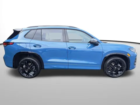 More photos of 2025 Volkswagen Tiguan 2.0T SE R-Line Black at Auburn Volkswagen, WA