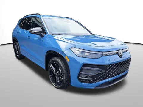 Another view of 2025 Volkswagen Tiguan 2.0T SE R-Line Black for sale in Auburn, WA at Auburn Volkswagen