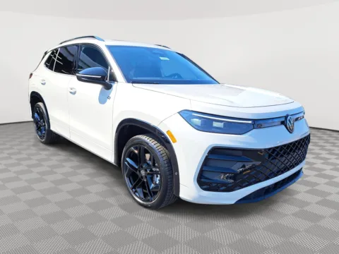 More photos of 2025 Volkswagen Tiguan SE R-Line Black at Auburn Volkswagen, WA