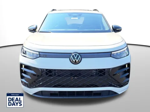 Photos of 2025 Volkswagen Tiguan 2.0T SE R-Line Black for sale in Auburn, WA at Auburn Volkswagen