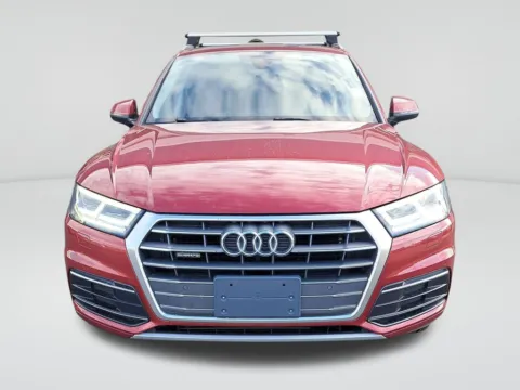 Photos of 2018 Audi Q5 2.0T for sale in Auburn, WA at Auburn Volkswagen