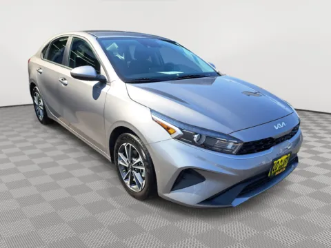 More photos of 2024 Kia Forte LXS at Auburn Volkswagen, WA