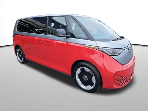 Another view of 2025 Volkswagen ID. Buzz Pro S for sale in Auburn, WA at Auburn Volkswagen