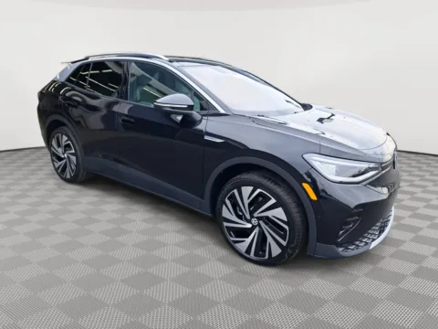 More photos of 2025 Volkswagen ID.4 Pro S Plus at Auburn Volkswagen, WA