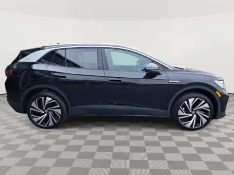 More photos of 2025 Volkswagen ID.4 Pro S Plus at Auburn Volkswagen, WA