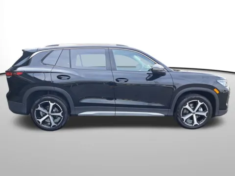 More photos of 2025 Volkswagen Tiguan 2.0T SE at Auburn Volkswagen, WA