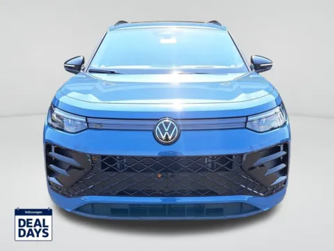 Photos of 2025 Volkswagen Tiguan 2.0T SE R-Line Black for sale in Auburn, WA at Auburn Volkswagen