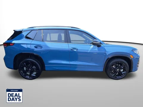 More photos of 2025 Volkswagen Tiguan 2.0T SE R-Line Black at Auburn Volkswagen, WA