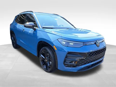 Another view of 2025 Volkswagen Tiguan 2.0T SE R-Line Black for sale in Auburn, WA at Bud Clary Auburn Volkswagen