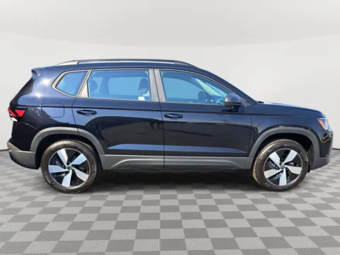 More photos of 2025 Volkswagen Taos S at Auburn Volkswagen, WA