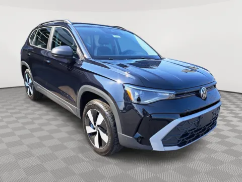 More photos of 2025 Volkswagen Taos S at Auburn Volkswagen, WA