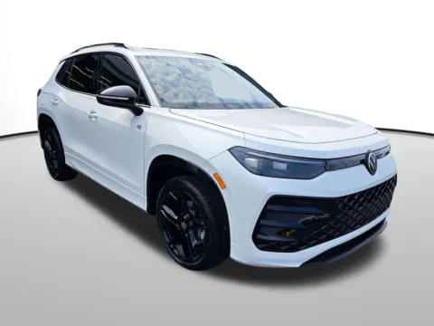 Another view of 2025 Volkswagen Tiguan 2.0T SE R-Line Black for sale in Auburn, WA at Auburn Volkswagen