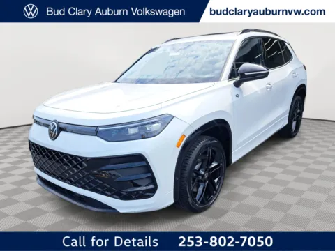White 2025 Volkswagen Tiguan SE R-Line Black for sale in Auburn, WA