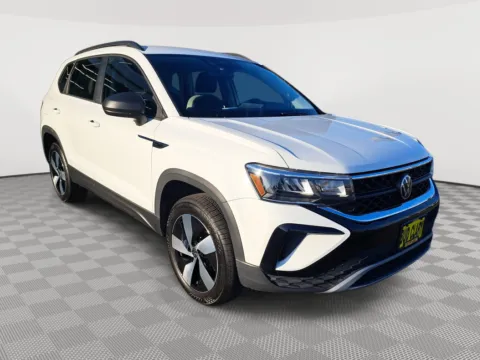 More photos of 2024 Volkswagen Taos S at Auburn Volkswagen, WA