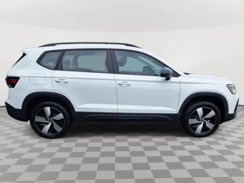 More photos of 2025 Volkswagen Taos S at Auburn Volkswagen, WA