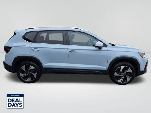 More photos of 2025 Volkswagen Taos 1.5T SE at Auburn Volkswagen, WA