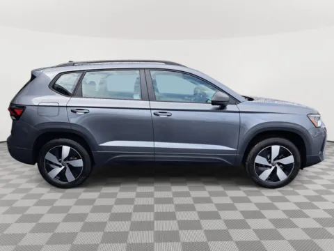 More photos of 2025 Volkswagen Taos S at Auburn Volkswagen, WA