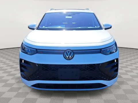Another view of 2025 Volkswagen Tiguan SEL R-Line for sale in Auburn, WA at Auburn Volkswagen