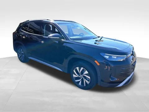 Another view of 2025 Volkswagen Tiguan 2.0T S for sale in Auburn, WA at Bud Clary Auburn Volkswagen