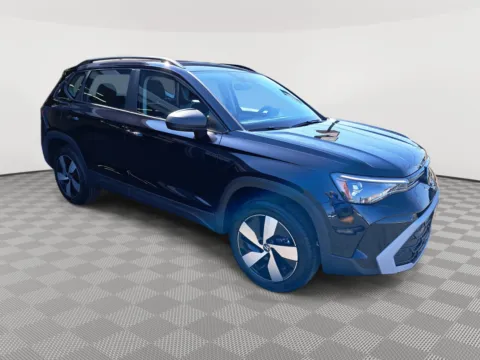More photos of 2025 Volkswagen Taos S at Auburn Volkswagen, WA