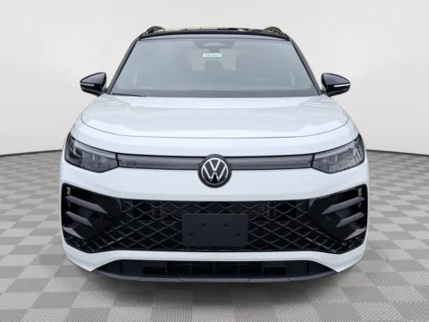 Another view of 2025 Volkswagen Tiguan SE R-Line Black for sale in Auburn, WA at Auburn Volkswagen