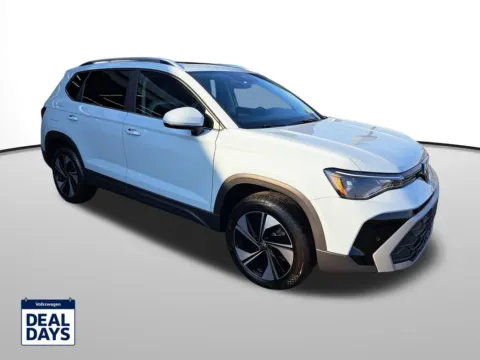 Another view of 2025 Volkswagen Taos 1.5T SE for sale in Auburn, WA at Auburn Volkswagen