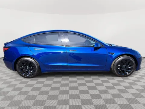 More photos of 2018 Tesla Model 3 Long Range Battery at Auburn Volkswagen, WA
