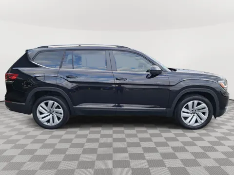 More photos of 2021 Volkswagen Atlas 3.6L V6 SEL at Auburn Volkswagen, WA