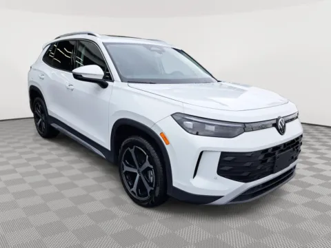More photos of 2025 Volkswagen Tiguan SE at Auburn Volkswagen, WA