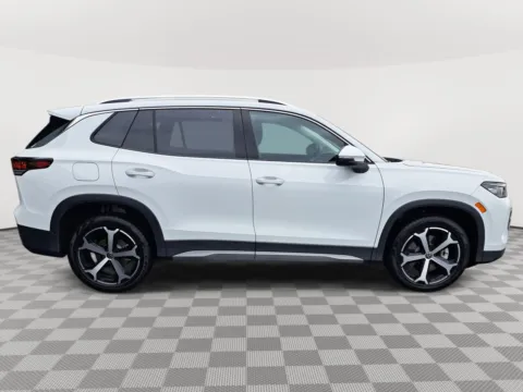 More photos of 2025 Volkswagen Tiguan SE at Auburn Volkswagen, WA