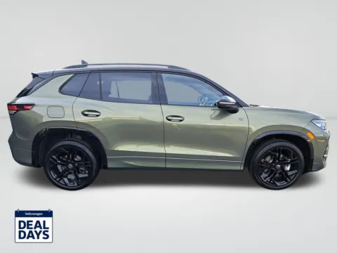 More photos of 2025 Volkswagen Tiguan 2.0T SE R-Line Black at Auburn Volkswagen, WA