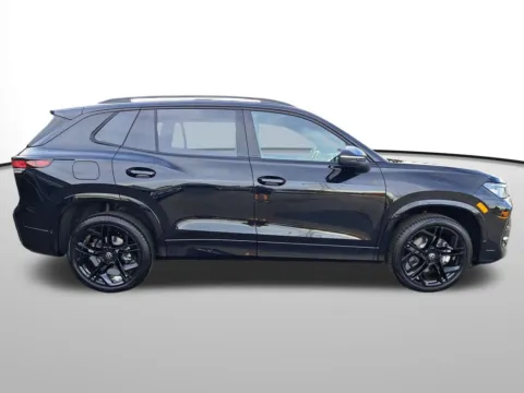 More photos of 2025 Volkswagen Tiguan 2.0T SE R-Line Black at Auburn Volkswagen, WA