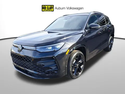 Black 2025 Volkswagen Tiguan 2.0T SE R-Line Black for sale in Auburn, WA