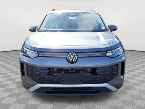 Another view of 2025 Volkswagen Tiguan SE for sale in Auburn, WA at Auburn Volkswagen
